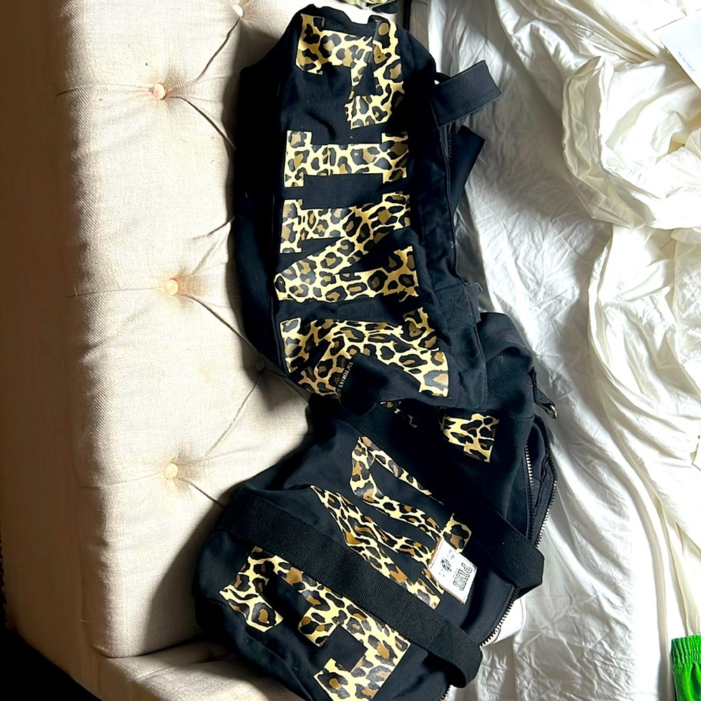 Victoria’s Secret leopard duffle bag set!